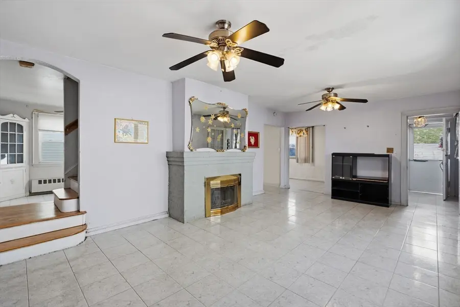 65 Harvard St, Everett, MA 02149 - #3