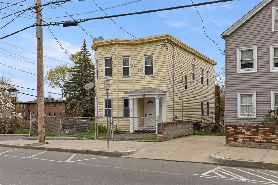 205 Webster Ave, Chelsea, MA 02150 - #2