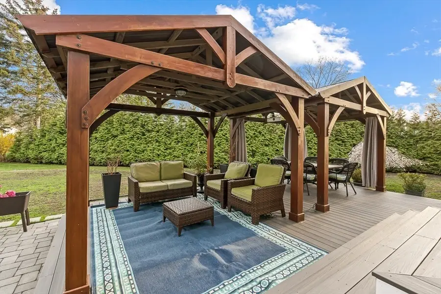 18 Webster Rd, Lexington, MA 02421 - #2