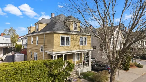 128 Cottage St, New Bedford, MA 02740