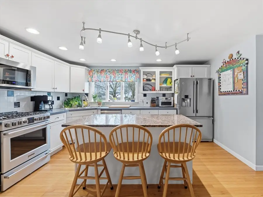 24 Kenyon Drive, Seekonk, MA 02771 - #3