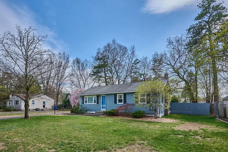 50 Phelps St, Easthampton, MA 01027 - #2