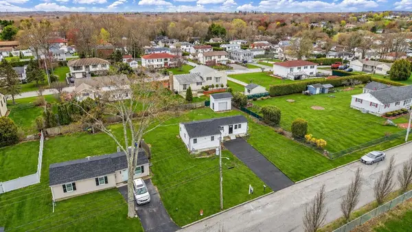 715 Newhall St, Fall River, MA 02721