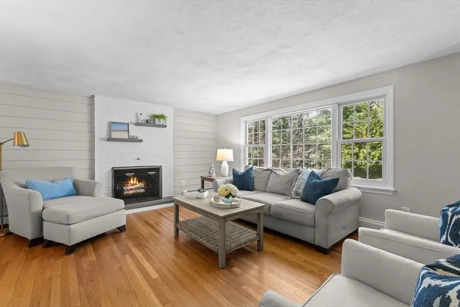 46 Duxborough Trl, Duxbury, MA 02332 - #3