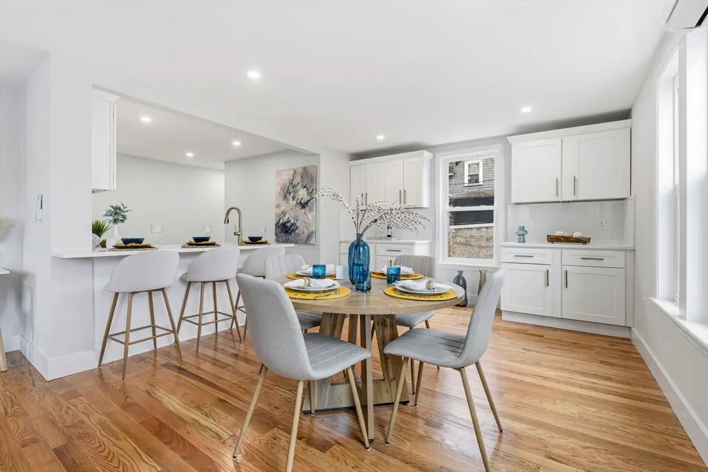 8 Hammatt St #2, Ipswich, MA 01938 - #1