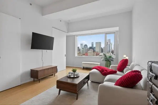 141 Dorchester Ave #1005, Boston, MA 02127