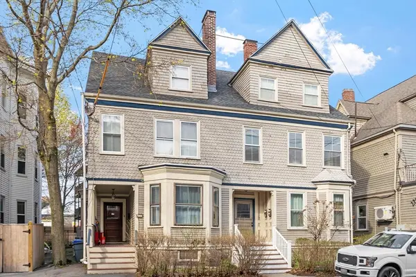 9-11 Pond St #2, Boston, MA 02130