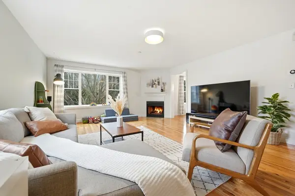 30 Webster St #3, Needham, MA 02494