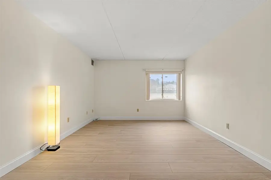 159 Main St #11B, Stoneham, MA 02180 - #2