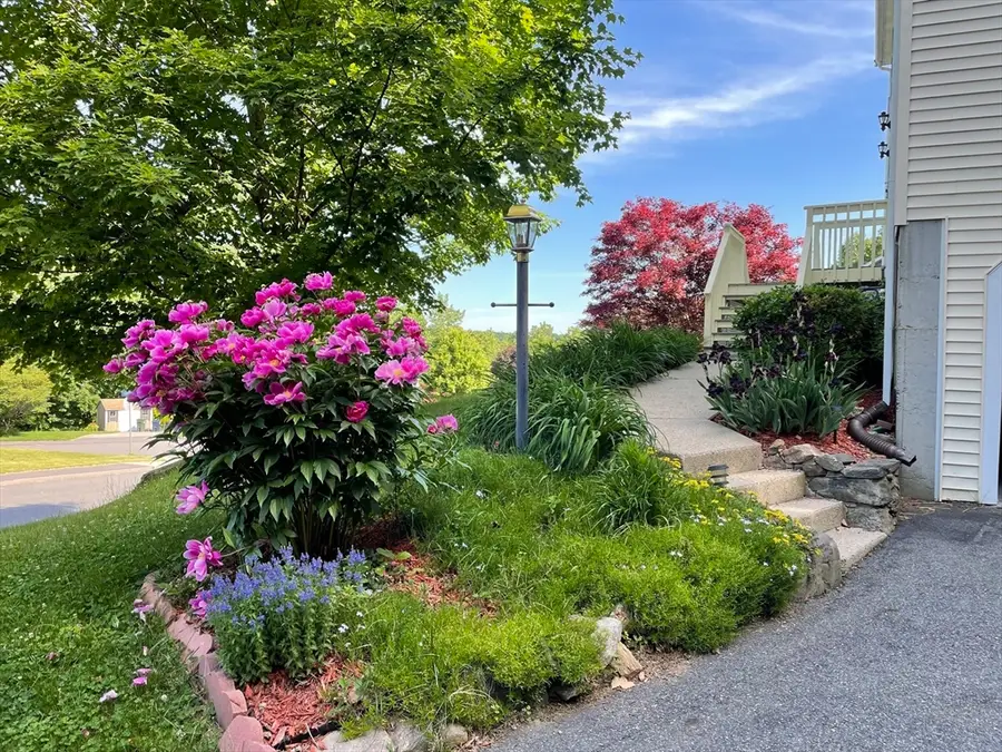 74 Bracken Drive, Marlborough, MA 01752 - #2