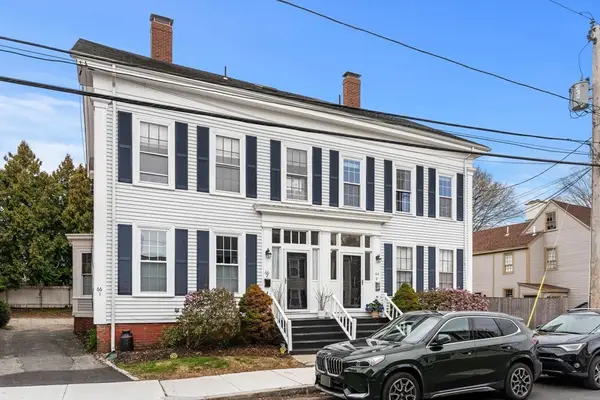 64 Middle St #2, Newburyport, MA 01950
