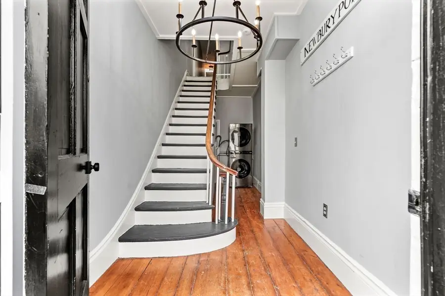 64 Middle St #2, Newburyport, MA 01950 - #3