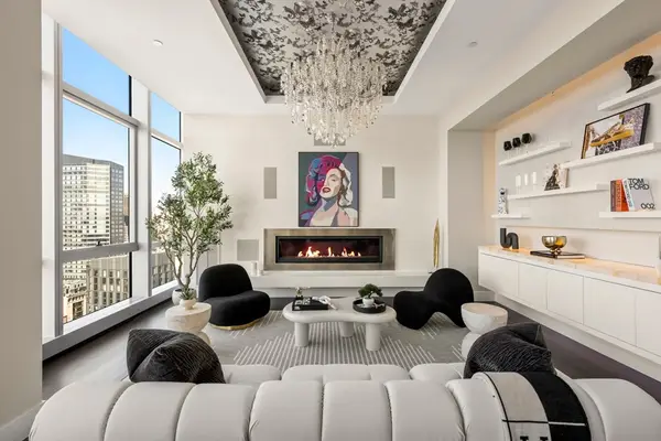 110 Stuart St #PH, Boston, MA 02116