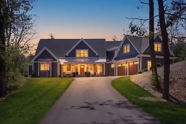 12 Talcott Pines, Plymouth, MA 02360