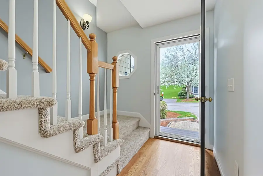 18 Azalea Ln #18, Grafton, MA 01519 - #3