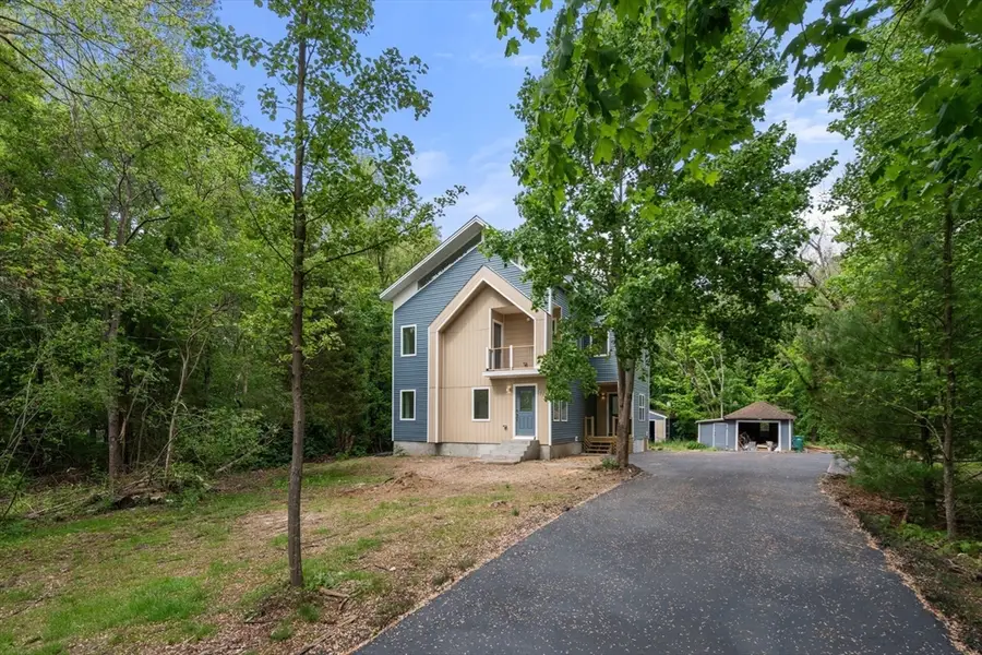 174 Gilbert St, Mansfield, MA 02048 - #2