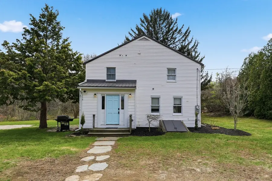 1270 West St, Amherst, MA 01002 - #3