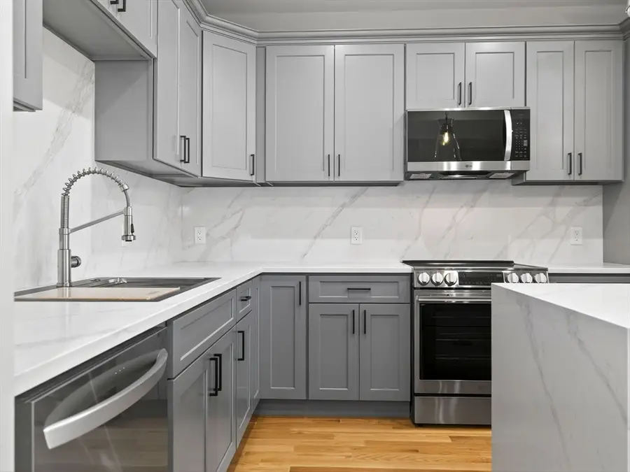 60 Stanley Street #202, Boston, MA 02125 - #2