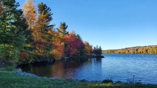 44 Aberdeen Rd, Goshen, MA 01032