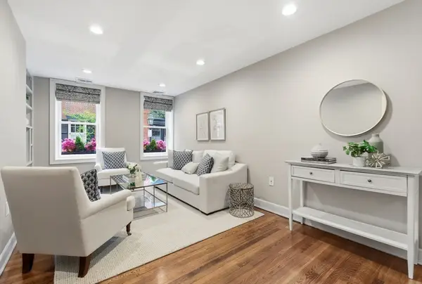 84 Myrtle St #1, Boston, MA 02114