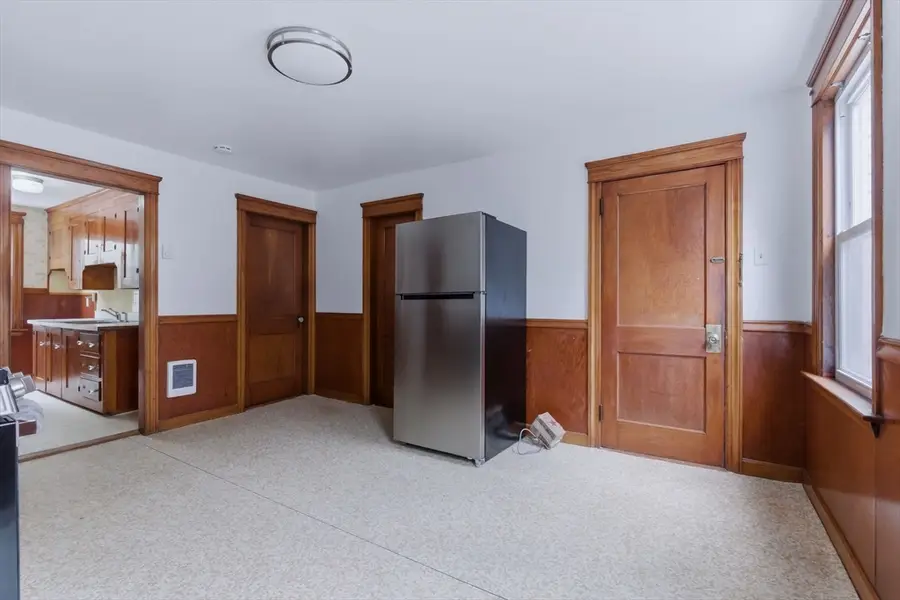 7 Third Avenue, Dudley, MA 01571 - #3