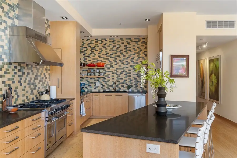 485 Harrison Ave #404, Boston, MA 02118 - #3