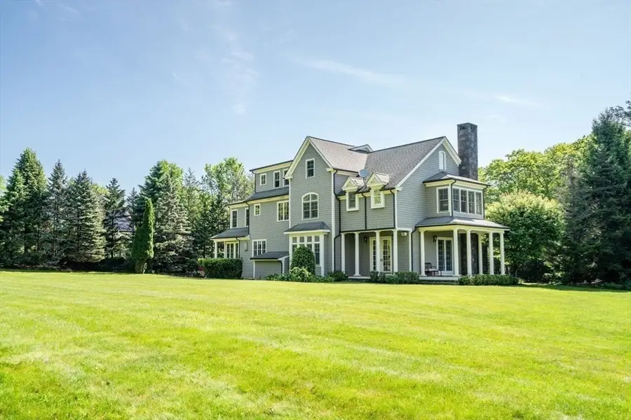 2 Stonegate Ln, Dover, MA 02030 - #3