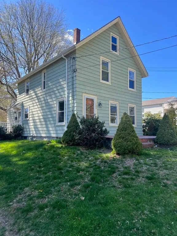 133 Pond St, Sharon, MA 02067