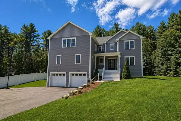278 Putnam Hill Rd, Sutton, MA 01590