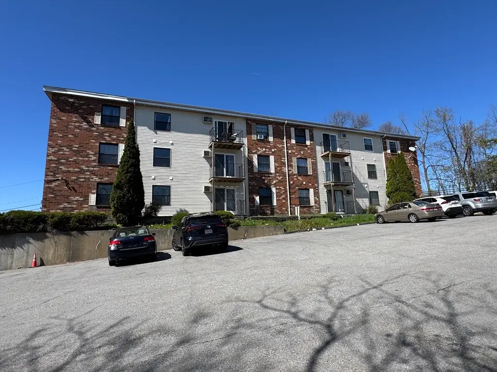 10 Hemans Street #21, Worcester, MA 01605 - #1