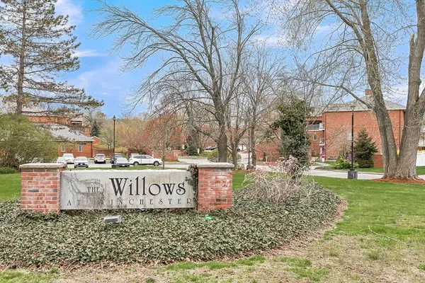 7 Conant Road #53, Winchester, MA 01890