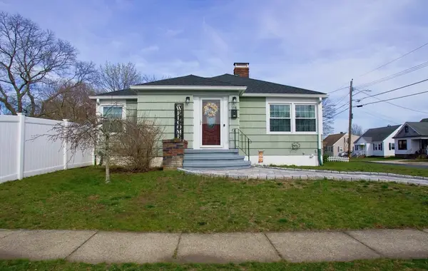 108 Caswell Street, New Bedford, MA 02745