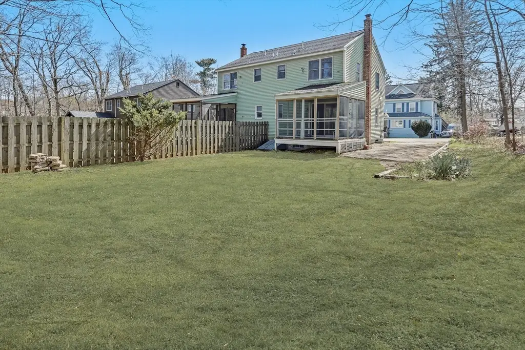 4 Maplewood Avenue #1, Amesbury, MA 01913 - #1