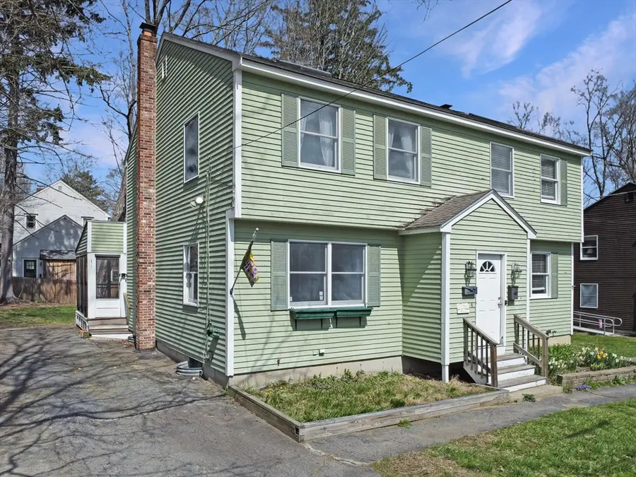 4 Maplewood Avenue #1, Amesbury, MA 01913 - #2