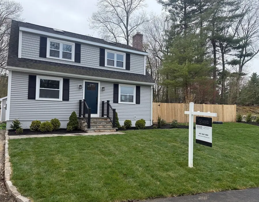 30 Oakridge Ave, Natick, MA 01760 - #2