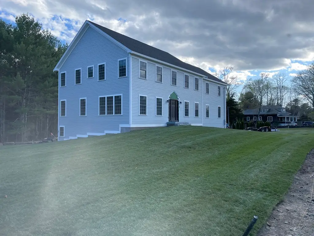 28 Marion, Rochester, MA 02770 - #1