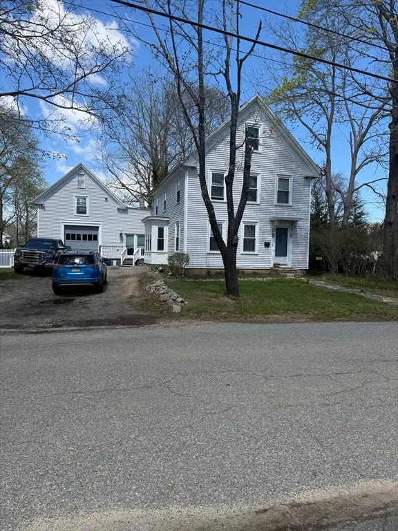 11 Center Street, Kingston, MA 02364