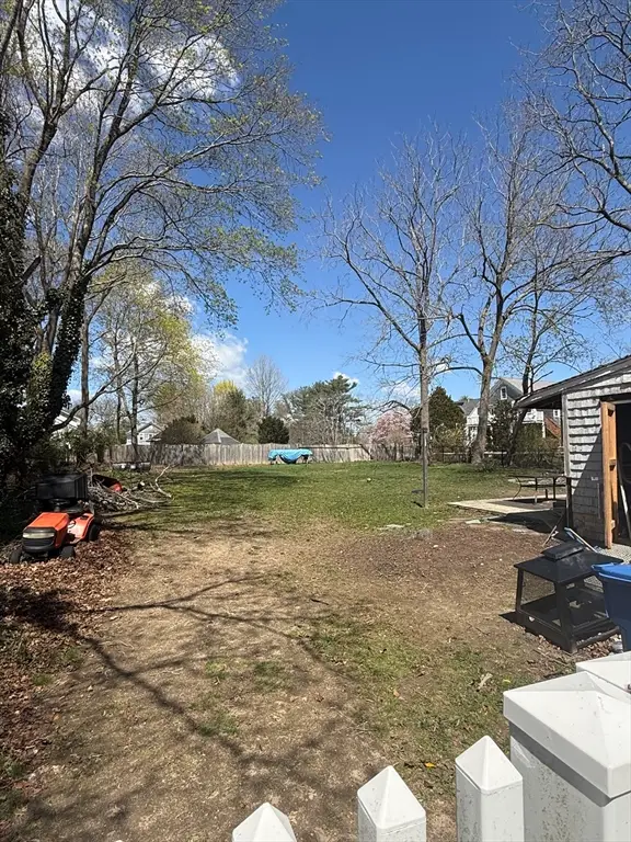 11 Center Street, Kingston, MA 02364 - #3