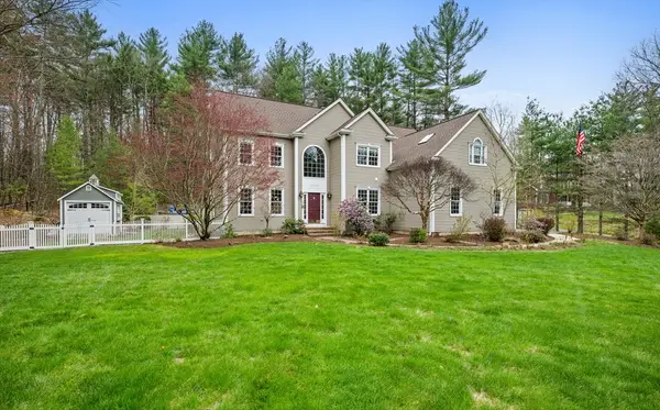 154 South Street, Upton, MA 01568