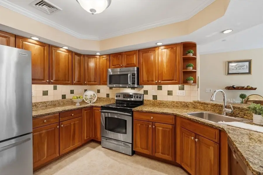 350 Greene Street #102, North Andover, MA 01845 - #2