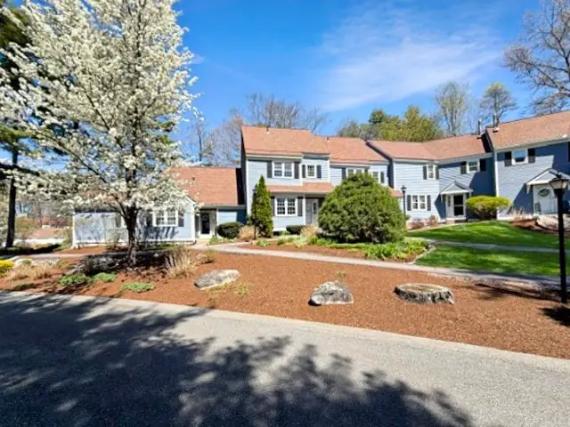 27 Heritage Dr #27, Northbridge, MA 01588 - #2