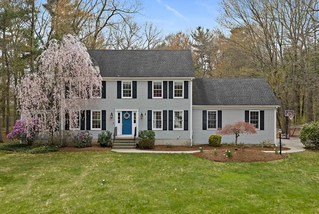 4 Mockingbird Ln, Franklin, MA 02038 - #1