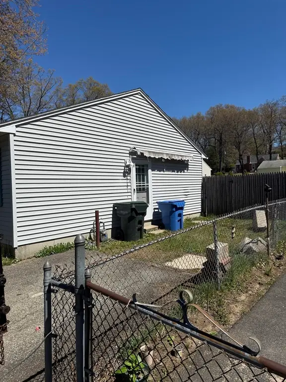 45 Orpheum Ave., Springfield, MA 01118 - #3