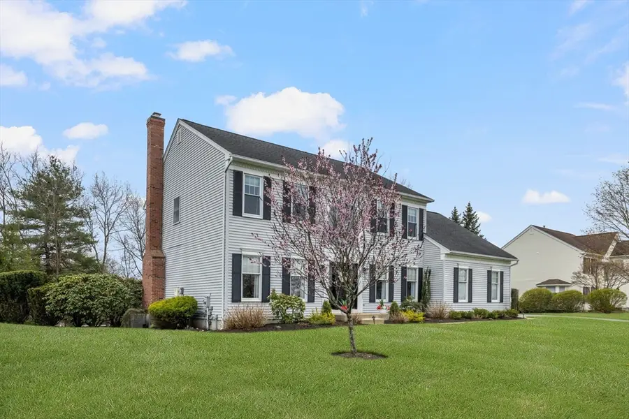 244 Robert Rd, Marlborough, MA 01752 - #3