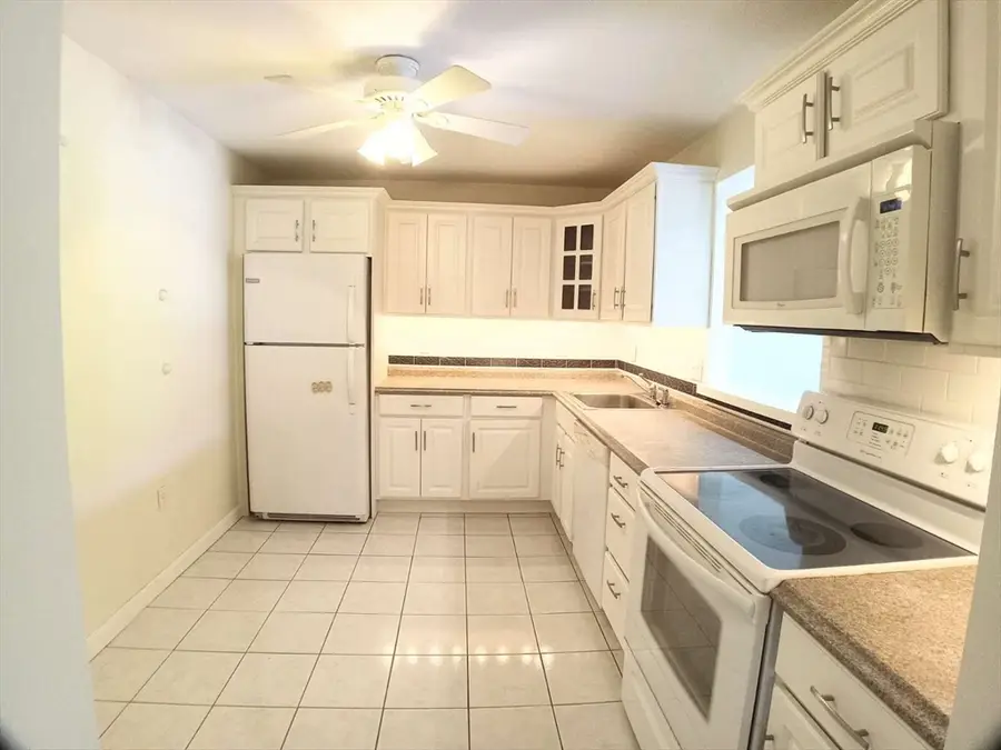 12 Mount Vernon St #25, Melrose, MA 02176 - #2