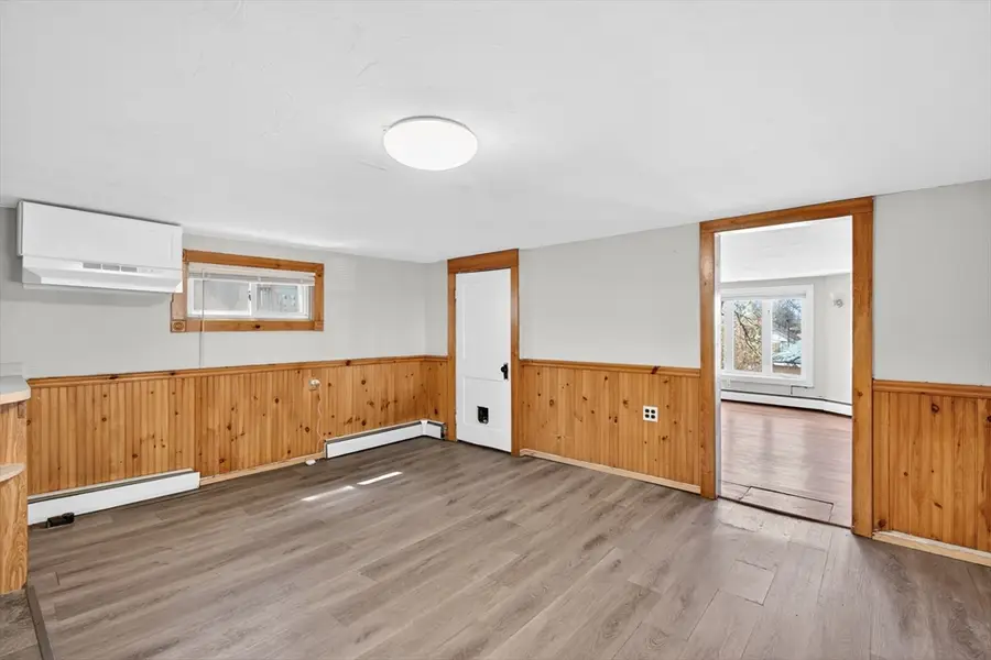 40 Moran St, Gardner, MA 01440 - #3