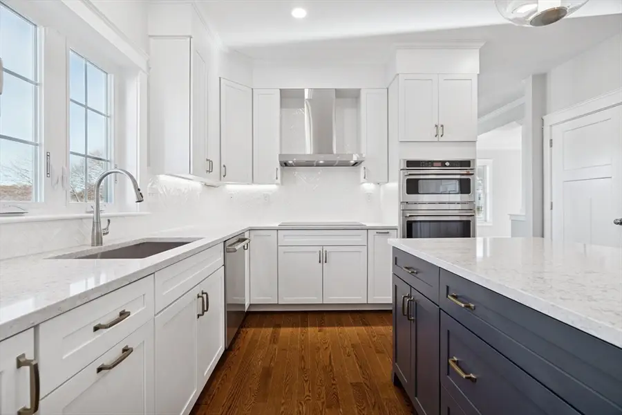 11 Isola Lane, Stoneham, MA 02180 - #2