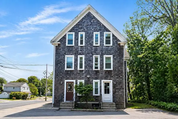 4-6 Prince St, Plymouth, MA 02360
