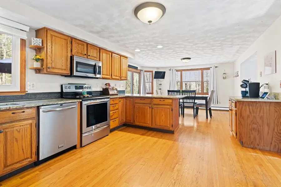 113 Slater St, Attleboro, MA 02703 - #3