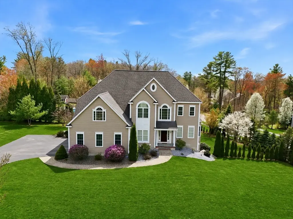 19 Crimson Dr, Shrewsbury, MA 01545 - #1